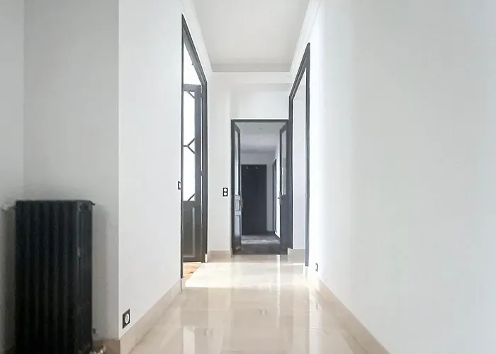 Taylor 8 Apartmán Pau